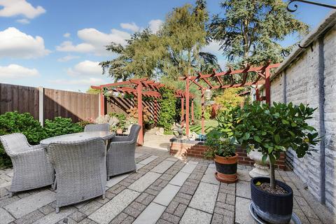 3 bedroom detached bungalow for sale, Morelands Road, Waterlooville