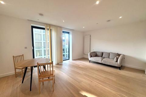 Studio to rent, Caravel House, Royal Crest Avenue, E16