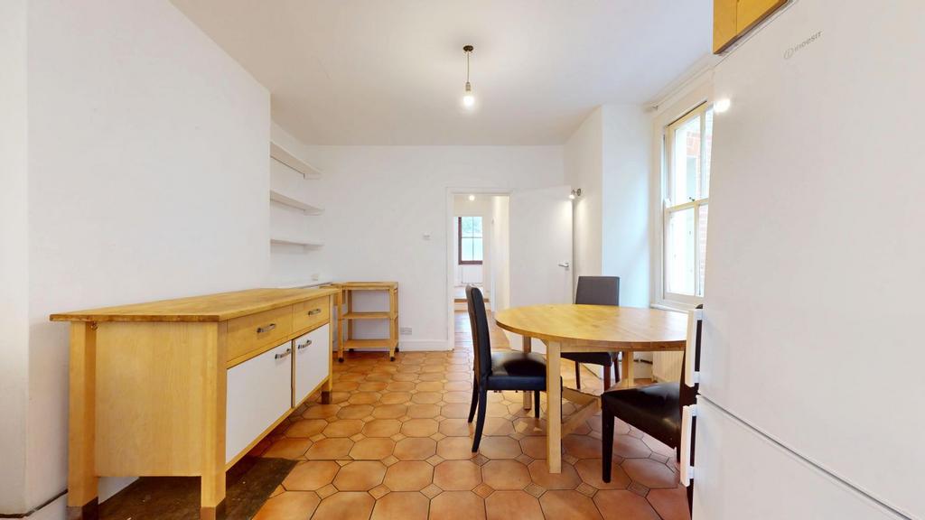 Apartment in London, Tooting Graveney, Summerstown - View 3