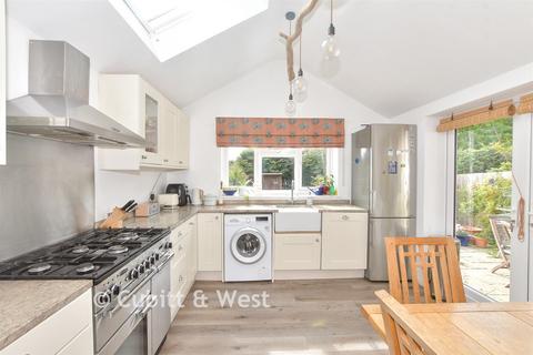 3 bedroom end of terrace house for sale, Newton Road, Haywards Heath RH16