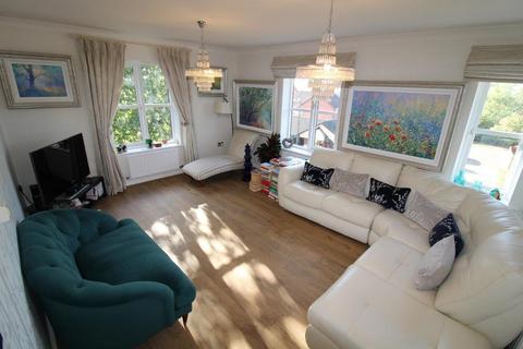 2 bedroom flat for sale, Tattenhoe, Milton Keynes MK4