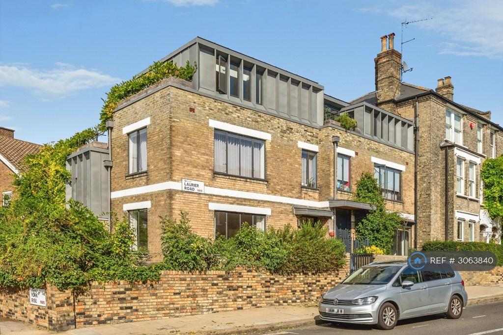 Apartment in London - View 2