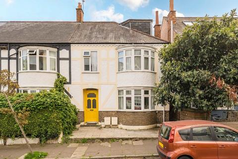 4 bedroom flat for sale, Athlone Road, London SW2