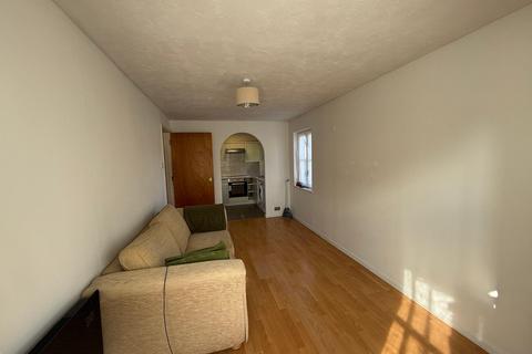 1 bedroom apartment to rent, Conifer Way, Wembley, HA0