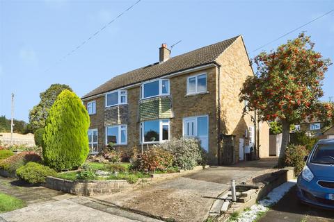 3 bedroom semi-detached house for sale, Heathfield Close, Bingley, BD16 4EQ