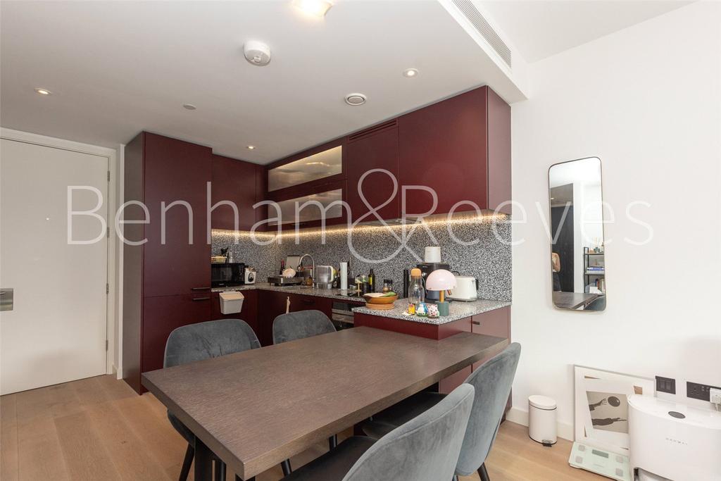 Apartment in London - View 3