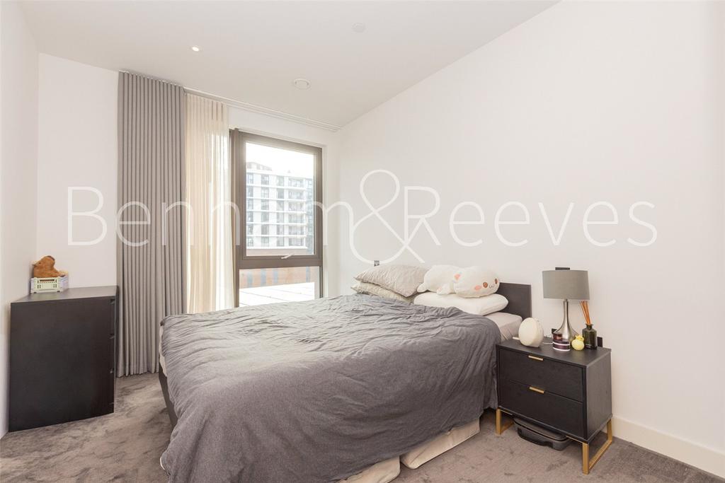Apartment in London - More