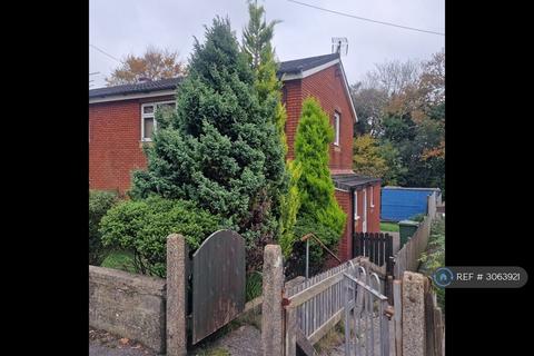 3 bedroom semi-detached house to rent, Cae Fardre, Pontypridd, CF38