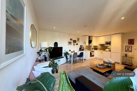 1 bedroom flat to rent, Satchwell Road, London, E2