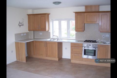 2 bedroom maisonette to rent, Lancaster Avenue, Watton, IP25