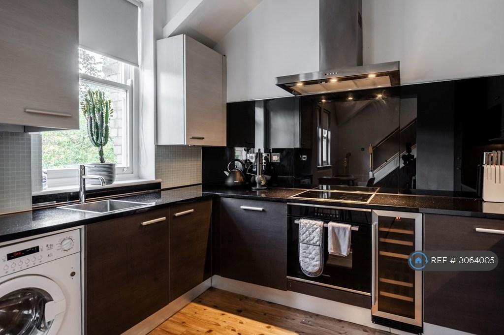 Apartment in Liverpool - View 2