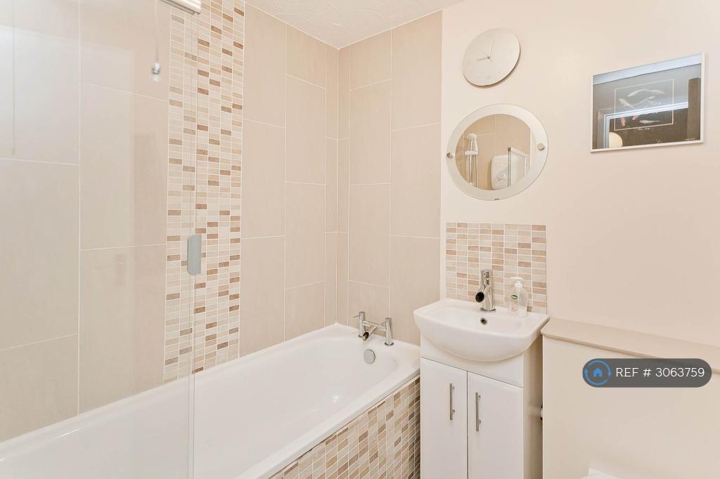 House in Barnet - View 5