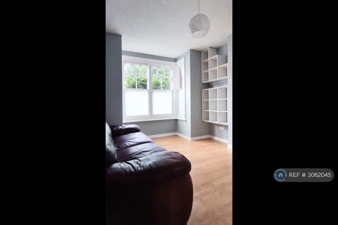 1 bedroom flat to rent, Broom Hill Road, Ipswich, IP1