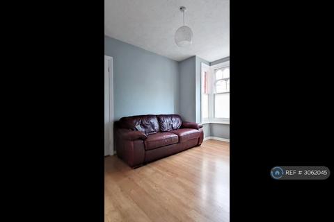 1 bedroom flat to rent, Broom Hill Road, Ipswich, IP1