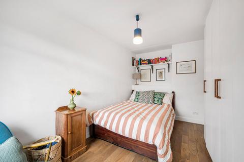 3 bedroom flat for sale, St. Albans Villas, London, NW5