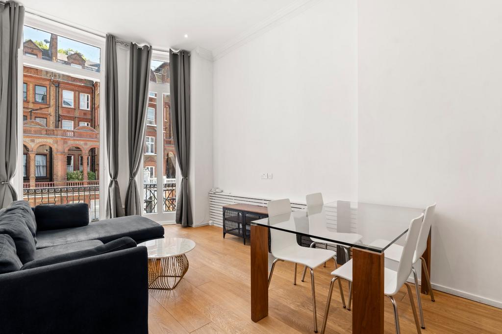Apartment in London - View 2