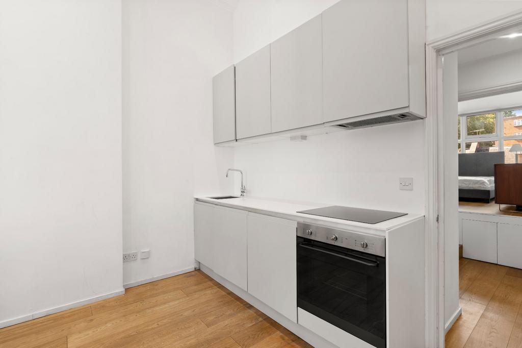 Apartment in London - View 4