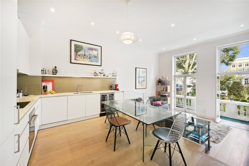 Apartment in London - View 2