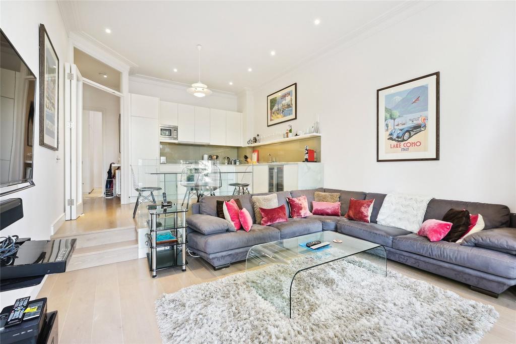 Apartment in London - More