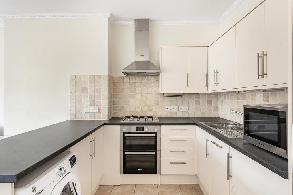Apartment in London - View 3