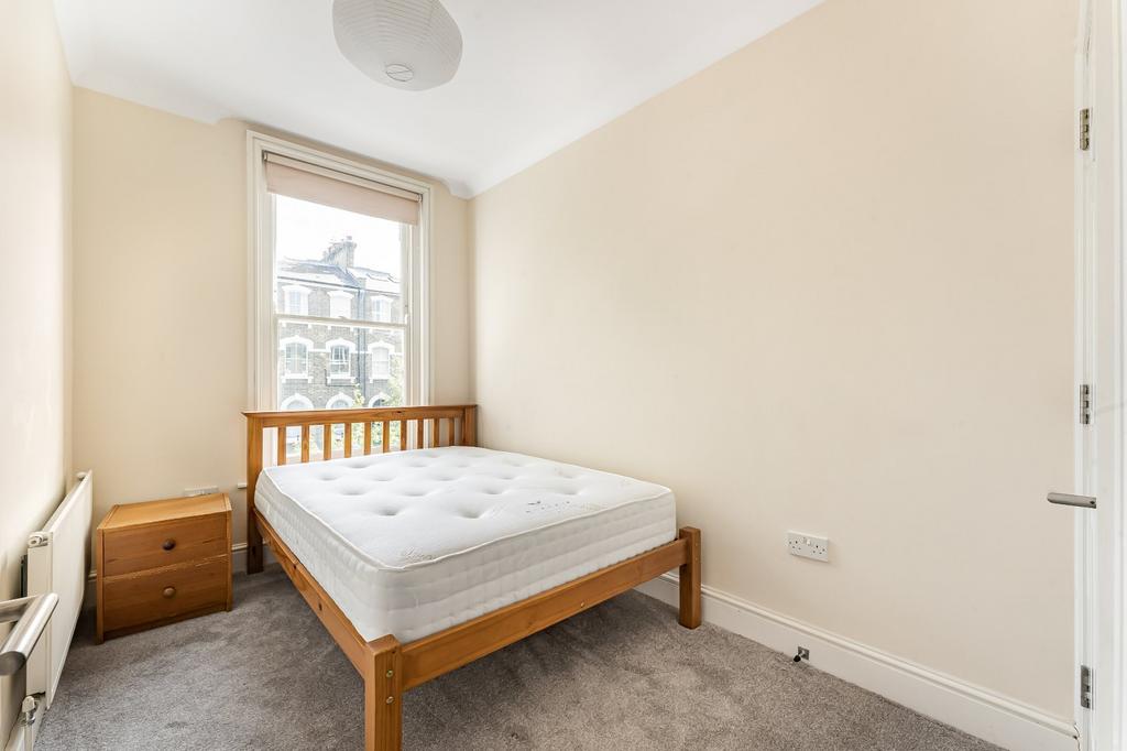 Apartment in London - More