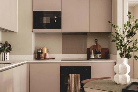 Studio to rent, Marshgate Lane, London E15