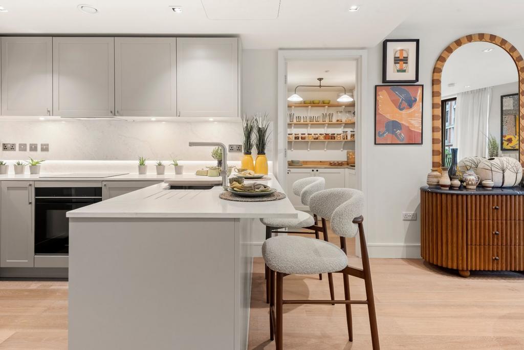Apartment in London - View 2