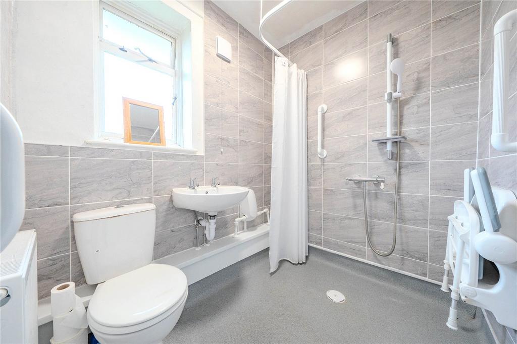 Apartment in West Yorkshire - More