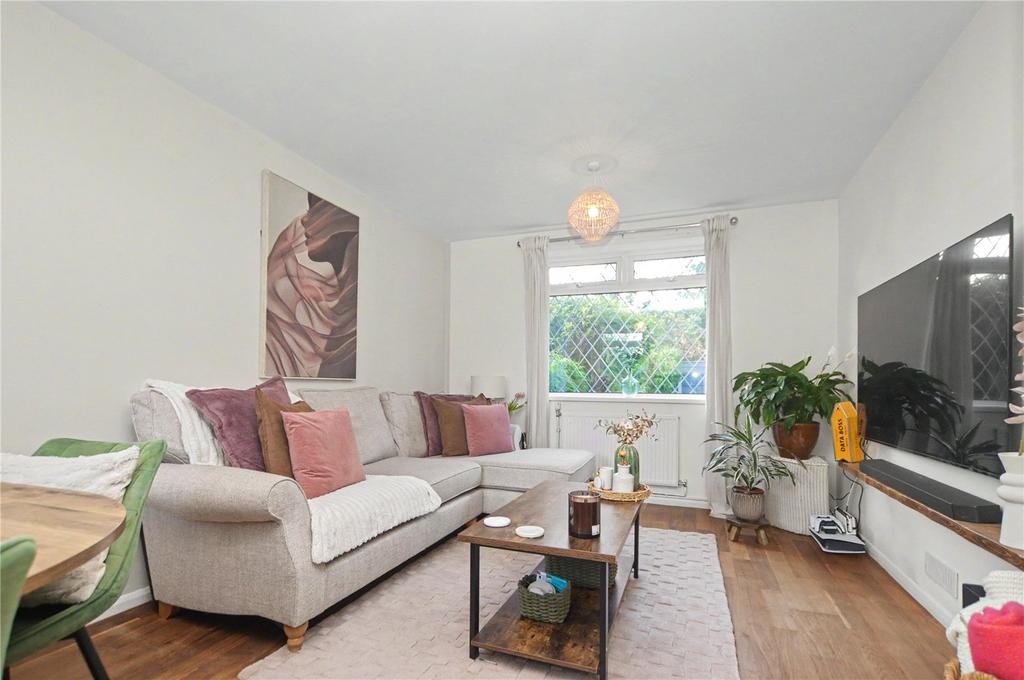 House in Leeds - View 2