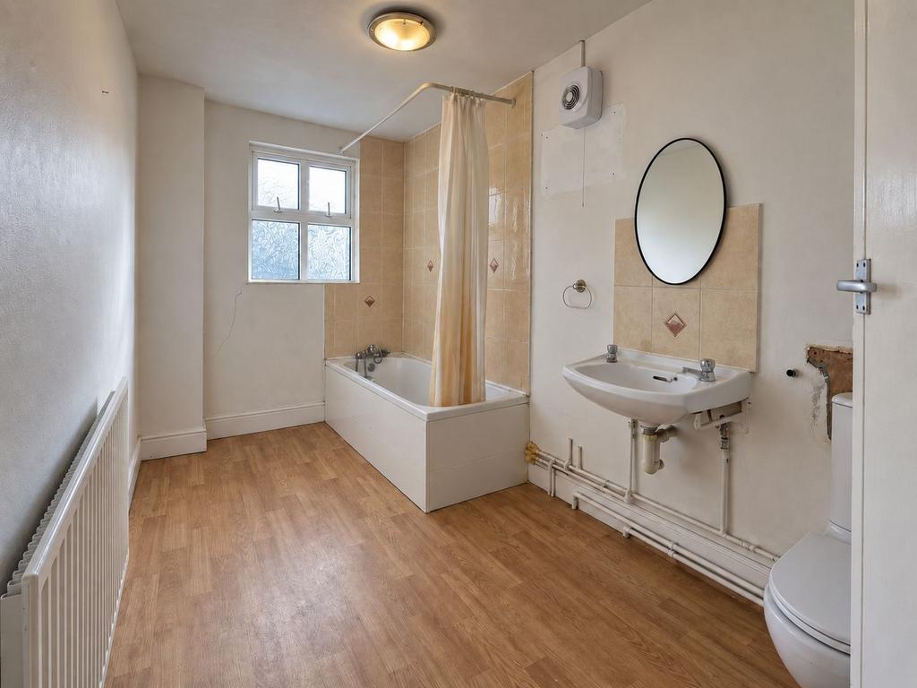House in Leicester - View 5