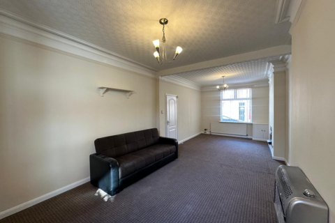 3 bedroom terraced house to rent, Darley Street, Leicester LE2