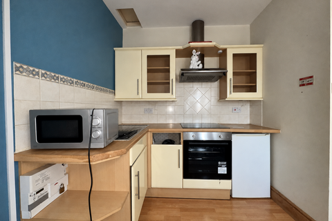 Studio to rent, Fosse Road South, Leicester LE3