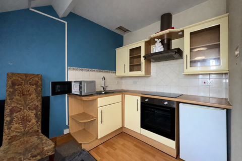 Studio to rent, Fosse Road South, Leicester LE3