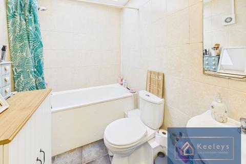1 bedroom ground floor flat for sale, Humberstone Road, Cambridge