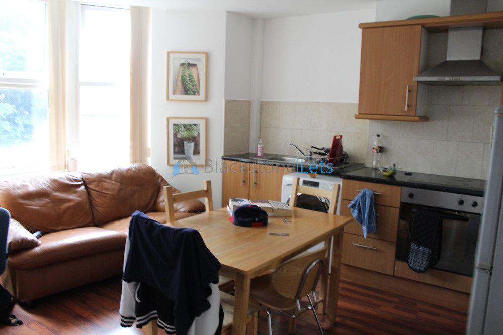 Apartment in Leeds - View 2