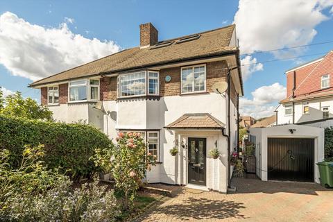 4 bedroom semi-detached house for sale, Berryhill, Eltham