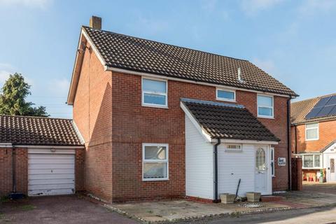 undefined, Rochfords Gardens, Slough SL2