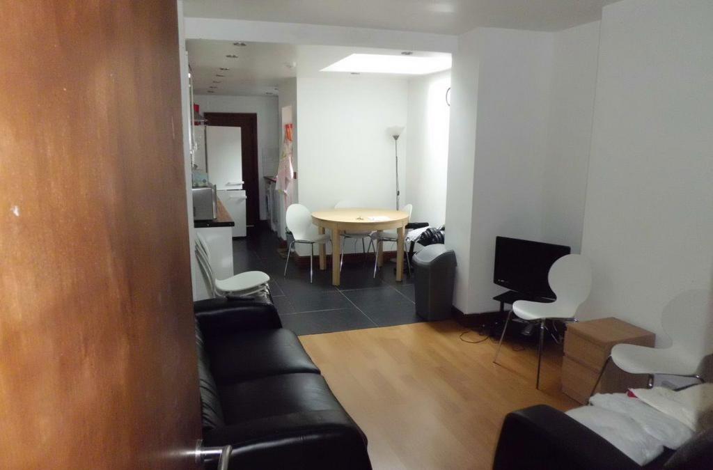 House in Birmingham - View 2
