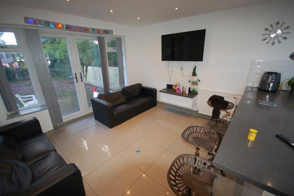 House in Birmingham - View 4