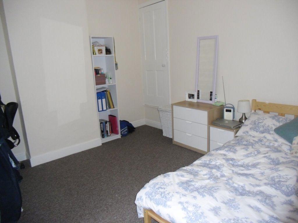 House in Birmingham - More