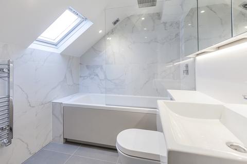 3 bedroom apartment to rent, Essex Road London N1