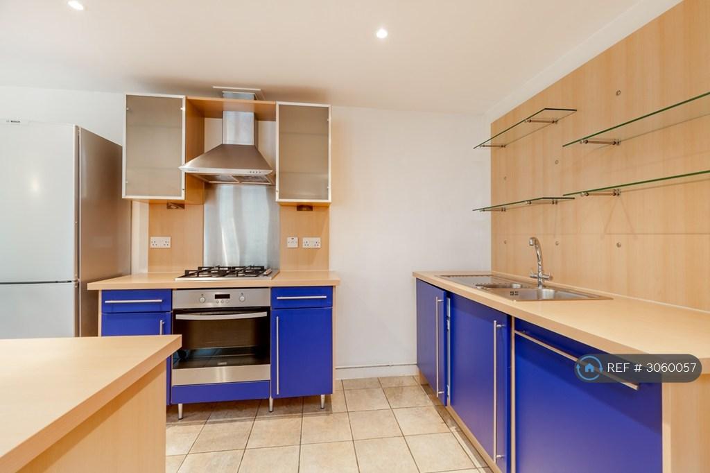 Apartment in London - View 5