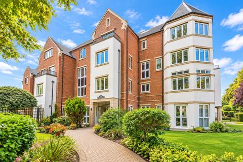 1 bedroom flat for sale, Harlestone Road, Northampton, Northamptonshire, NN5