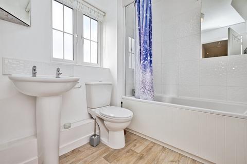 2 bedroom coach house for sale, Great Mead, Yeovil