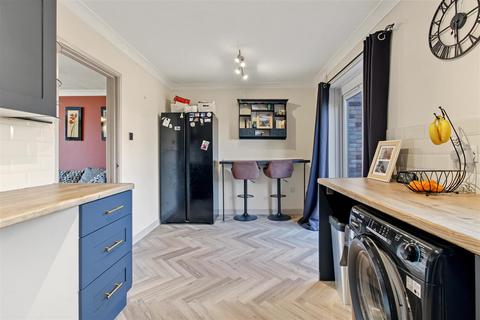 3 bedroom terraced house for sale, Suffield Way, King's Lynn