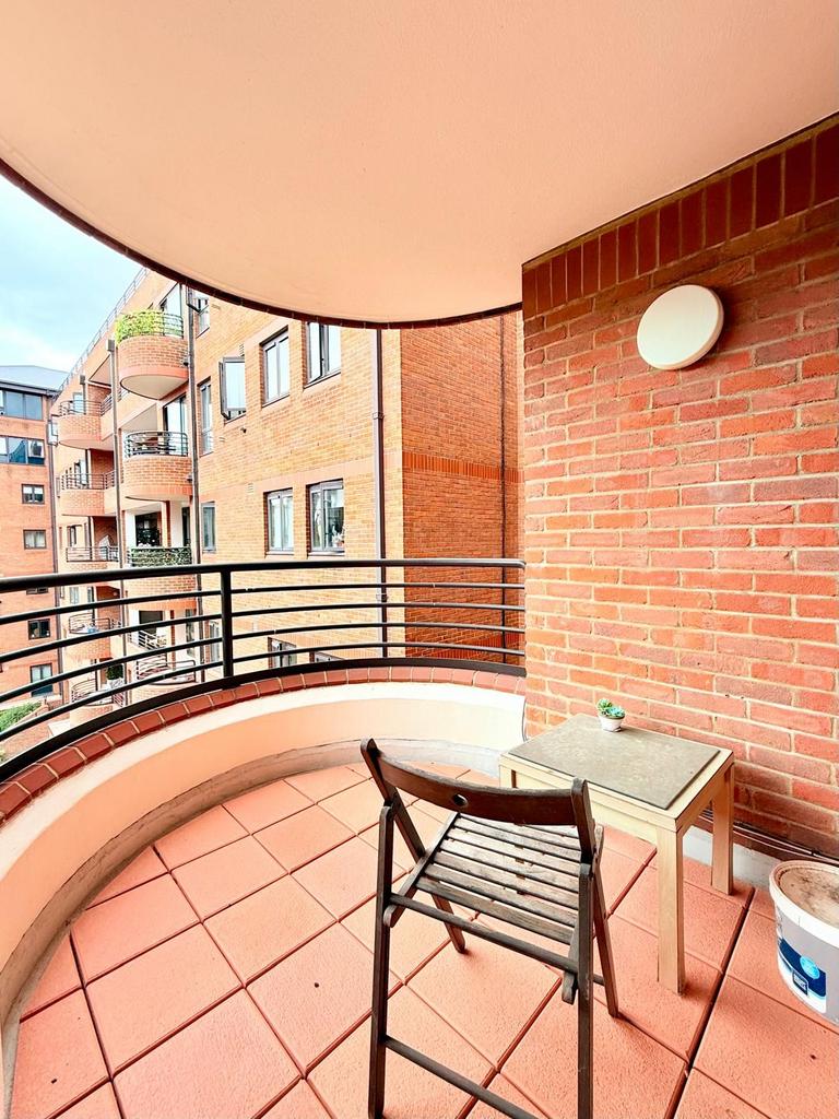 Apartment in London, Kensington - More