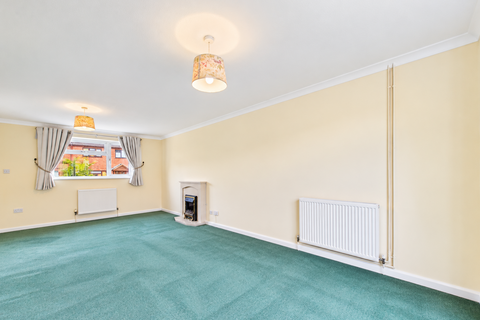 2 bedroom terraced house to rent, Upton Gardens, Upton-upon-Severn, Worcester