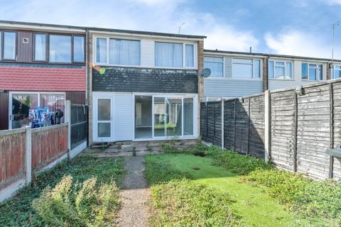 3 bedroom terraced house for sale, Cobden Walk, Basildon, Essex, SS13