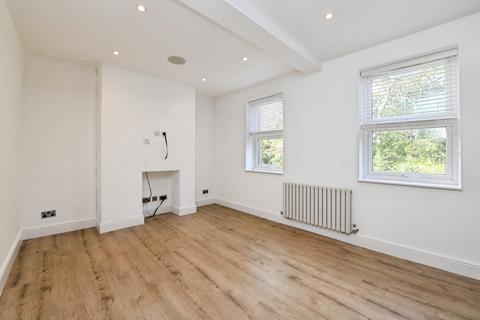 undefined, Warley Hill, Warley, Brentwood, Essex, CM14