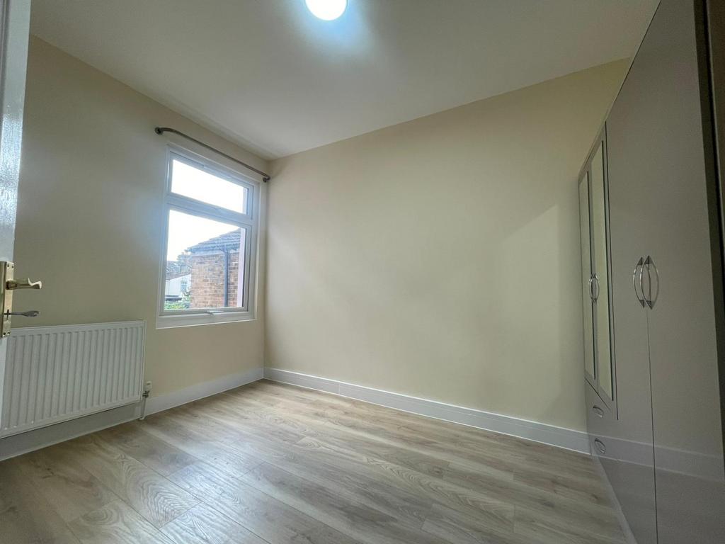 House in London - View 4